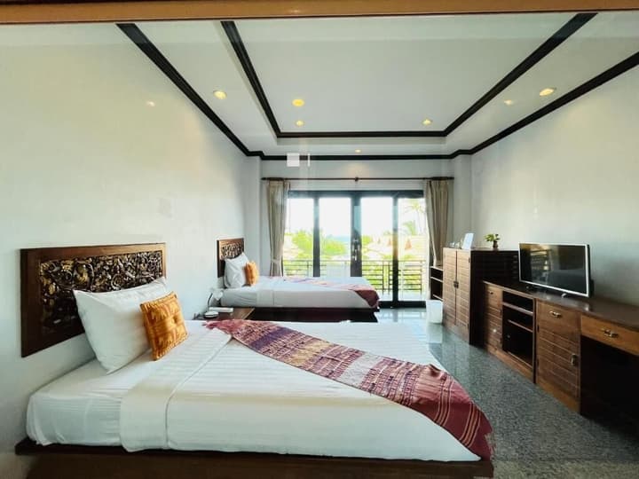 POOLSAWAT VILLA