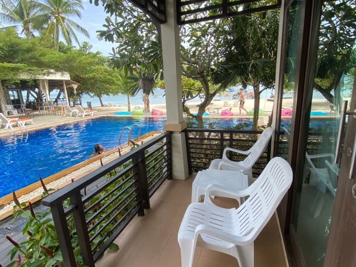 POOLSAWAT VILLA