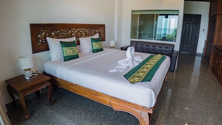 POOLSAWAT VILLA
