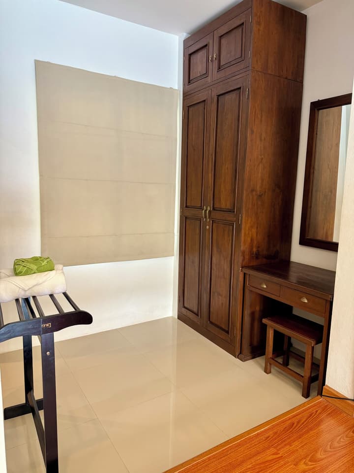 POOLSAWAT VILLA