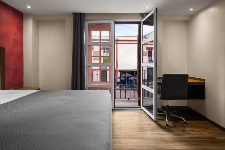 Hotel MX garibaldi CDMX, Trademark Collection by Wyndham