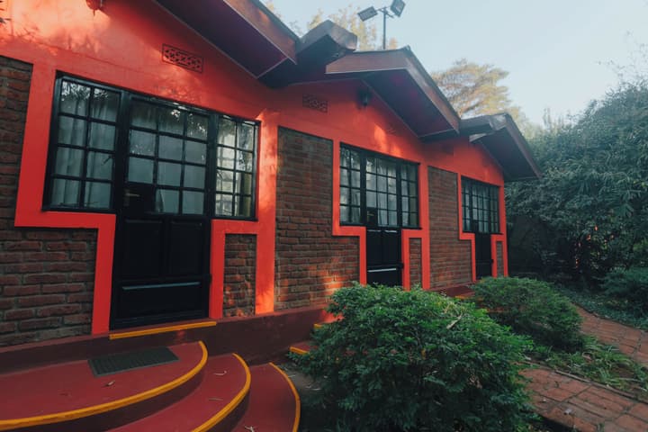 Octagon Lodge