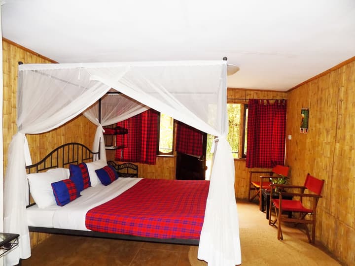 Octagon Lodge