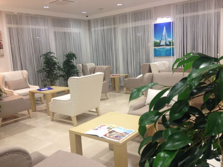 Dragut Point North Hotel