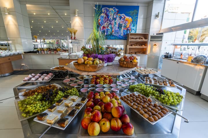 Dragut Point North Hotel