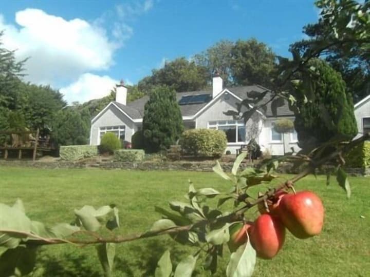 Launard House
