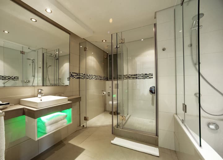 Holiday Inn Mauritius Mon Tresor by IHG