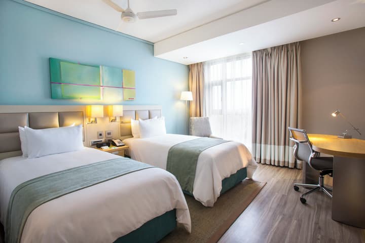 Holiday Inn Mauritius Mon Tresor by IHG