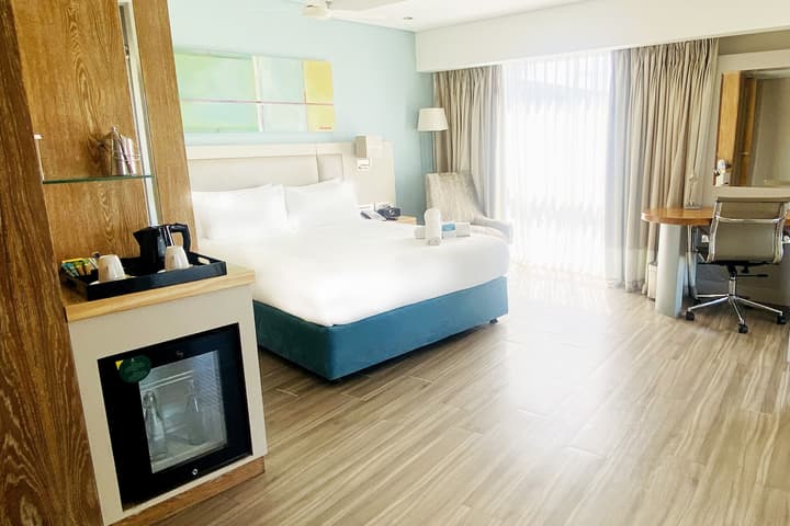 Holiday Inn Mauritius Mon Tresor by IHG