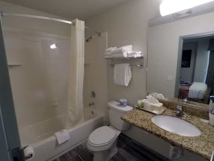 Bumbleberry Inn