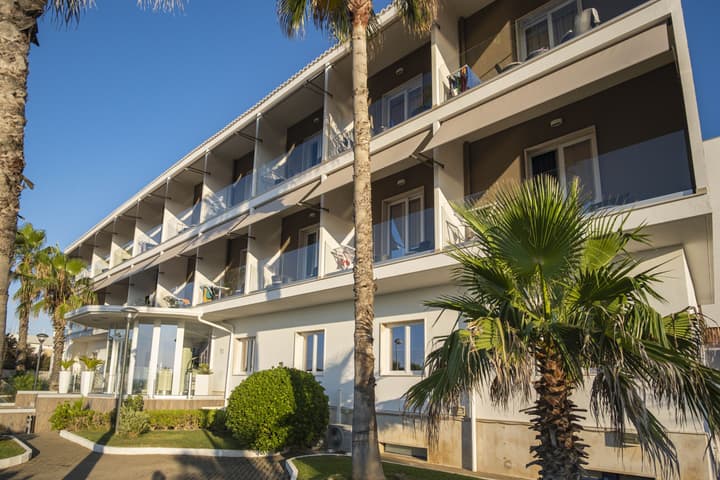 Ticho's Greenblu Hotel