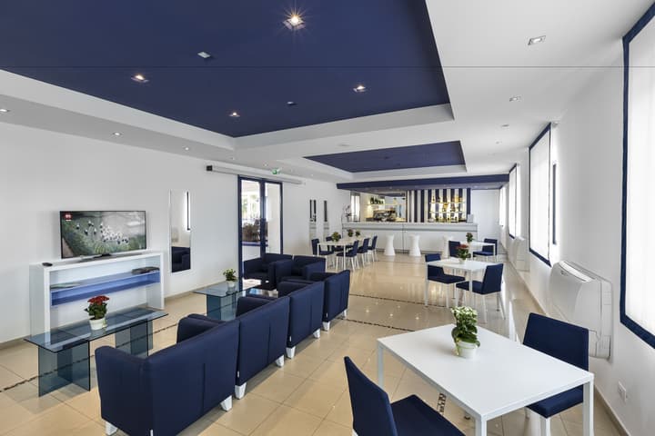 Ticho's Greenblu Hotel