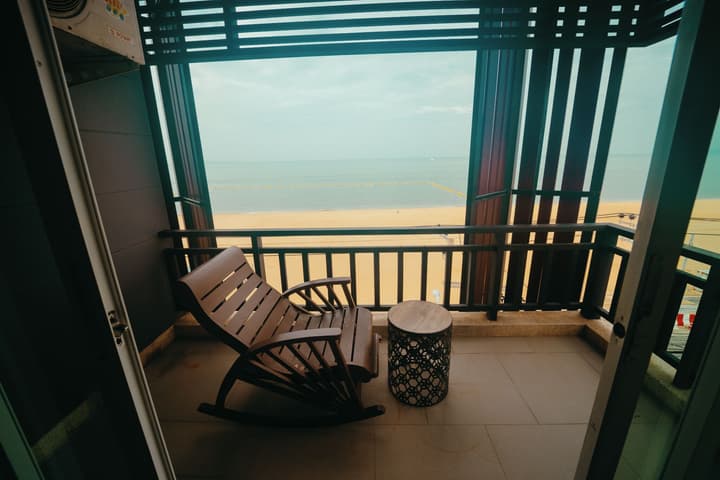 Seaside Jomtien Beach