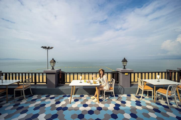 Seaside Jomtien Beach