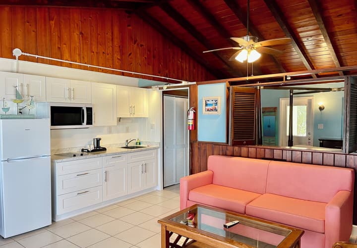 The Pelican Key Largo Cottages
