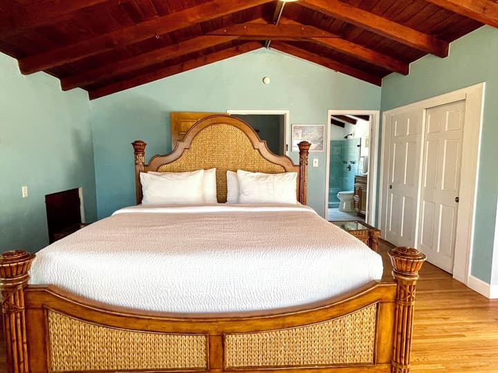 The Pelican Key Largo Cottages