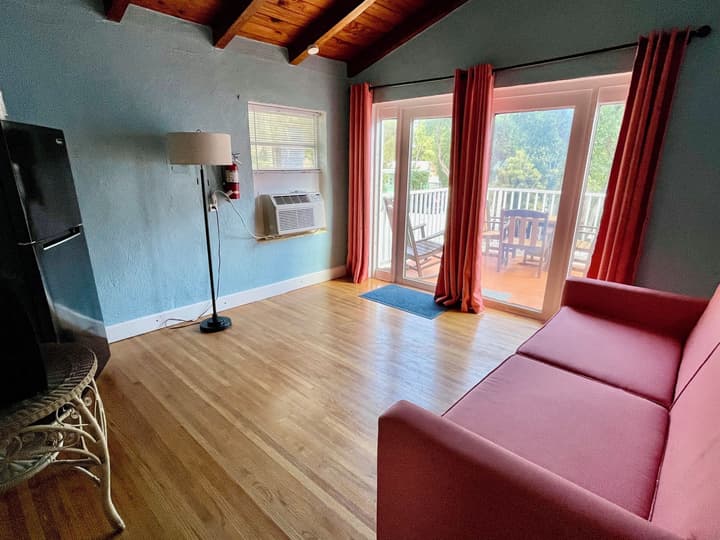 The Pelican Key Largo Cottages
