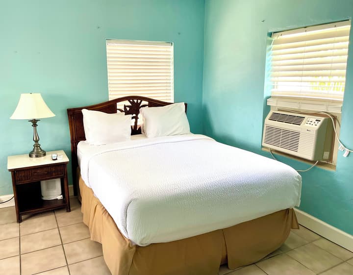 The Pelican Key Largo Cottages
