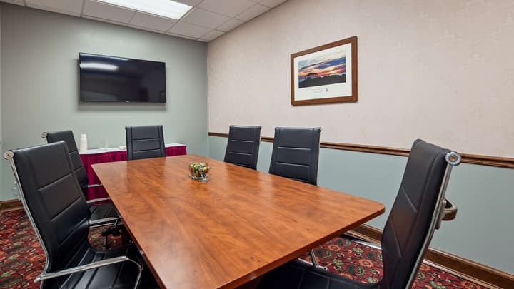 Best Western Plus Portsmouth Hotel & Suites