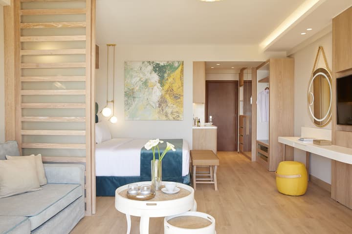 Anthemus Sea Beach Hotel & Spa