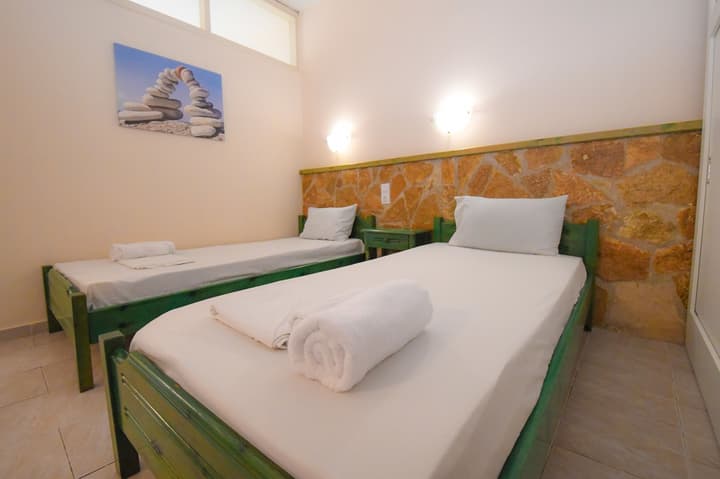 Vanessa Hotel