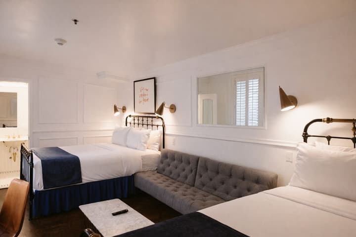 Life Hotel New York