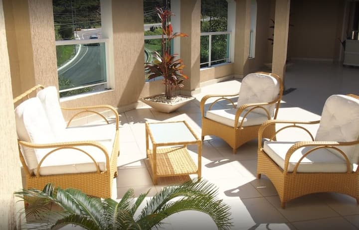 Ocean View Hotel