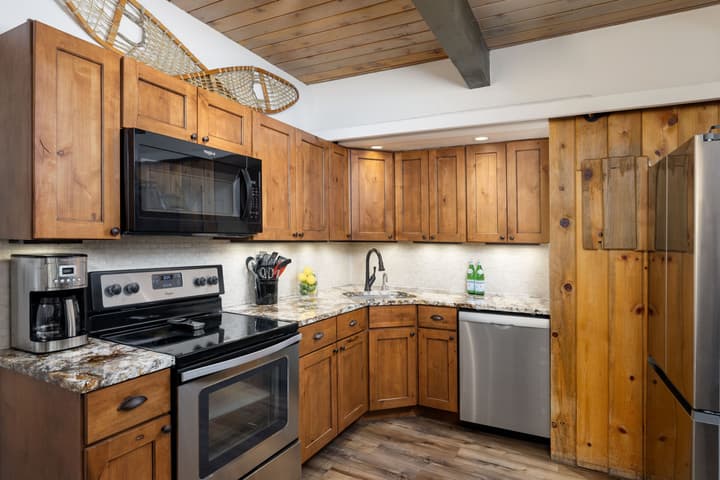 Aspenwood - CoralTree Residence Collection