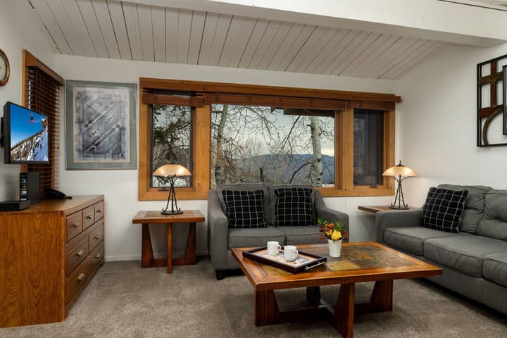Aspenwood - CoralTree Residence Collection