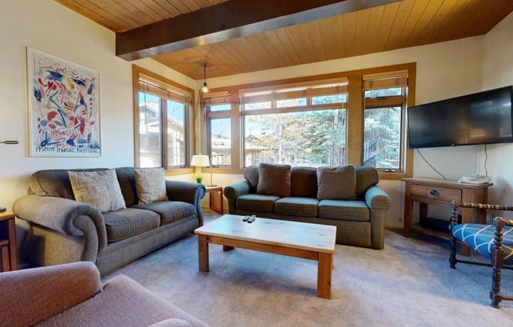 Aspenwood - CoralTree Residence Collection