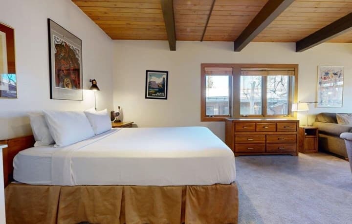 Aspenwood - CoralTree Residence Collection