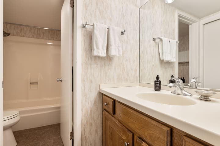 Aspenwood - CoralTree Residence Collection