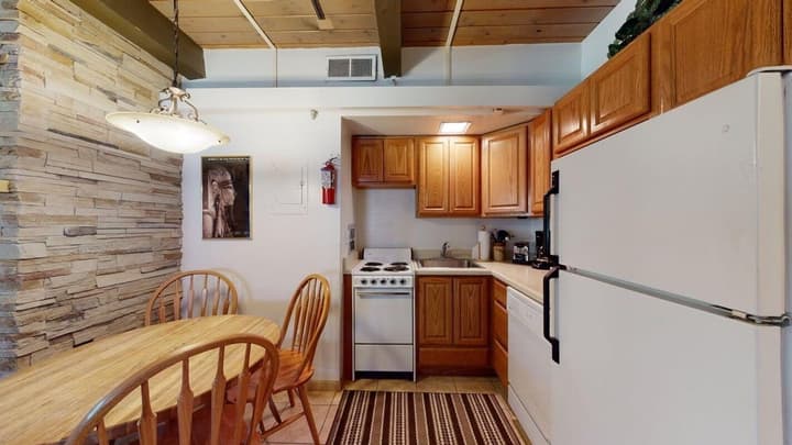 Aspenwood - CoralTree Residence Collection