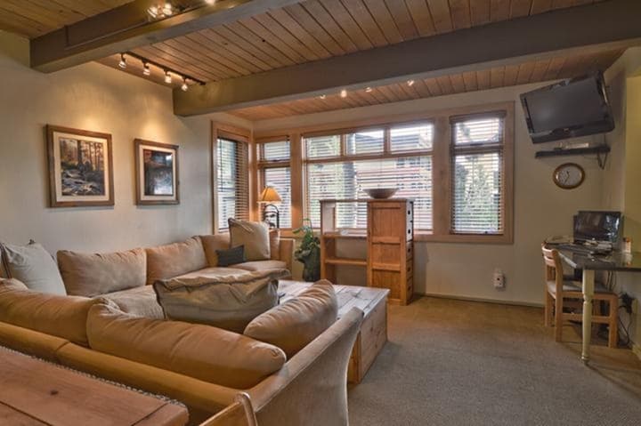 Aspenwood - CoralTree Residence Collection
