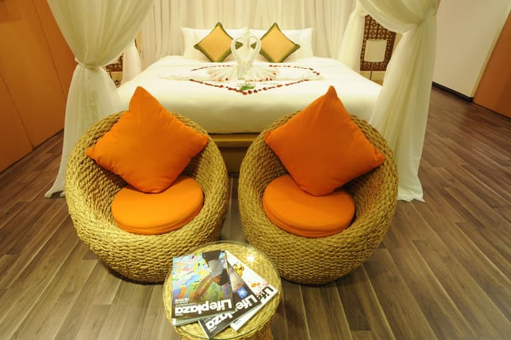 Aroma Beach Resort & Spa