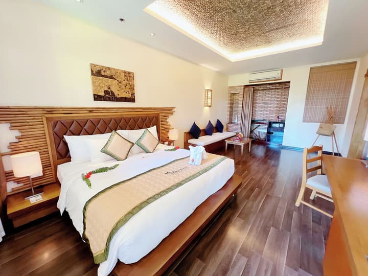 Aroma Beach Resort & Spa