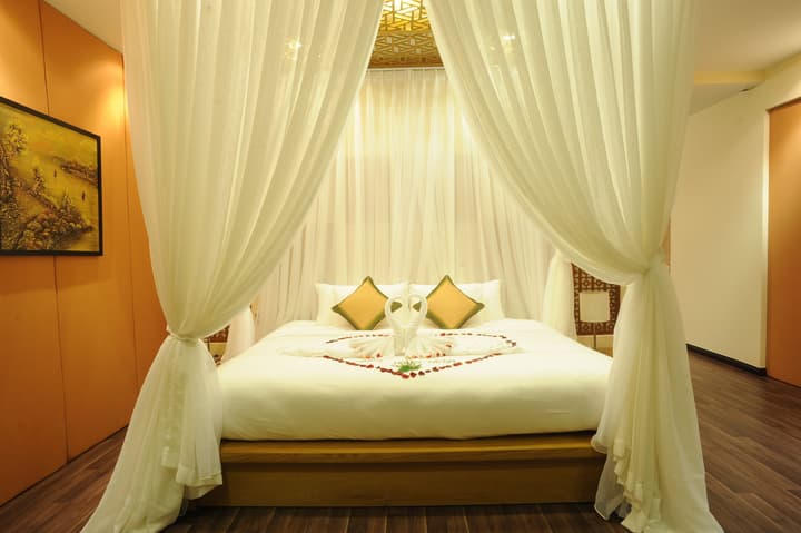 Aroma Beach Resort & Spa