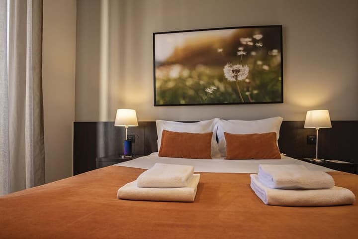 Riversuites