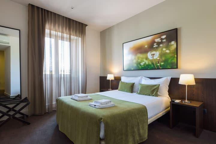 Riversuites