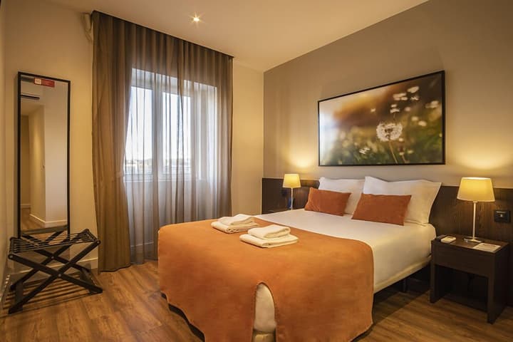 Riversuites