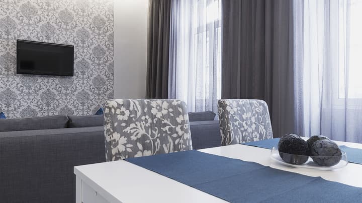 Riversuites