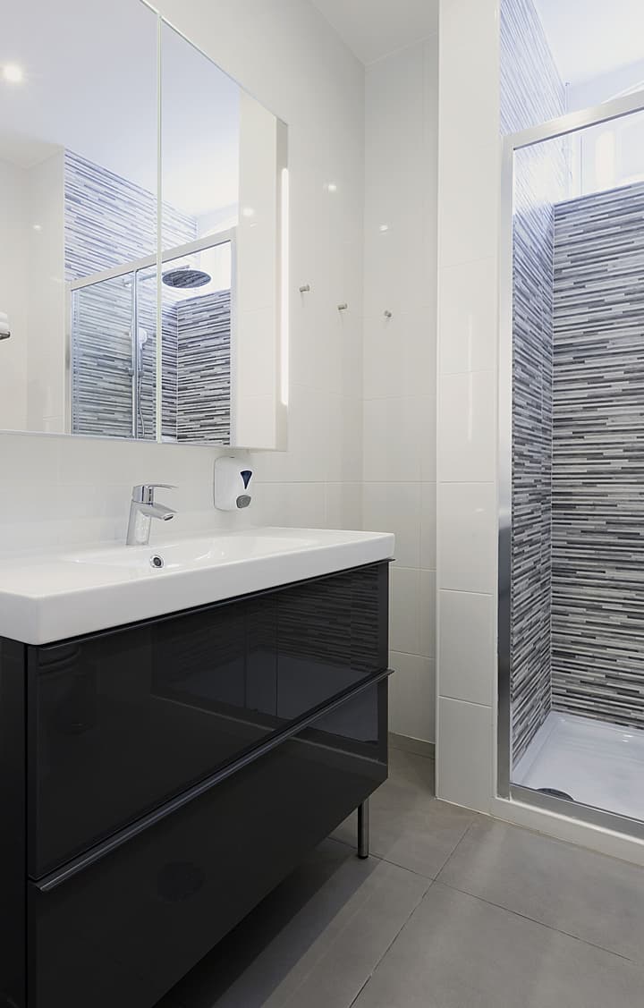 Riversuites