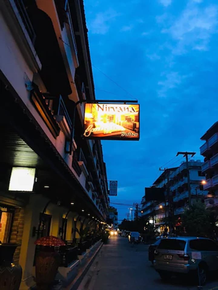 Nirvana Boutique Suites