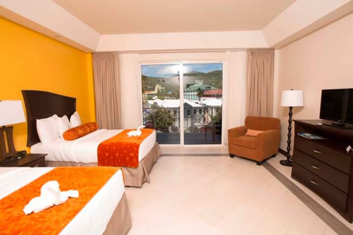 Maria's By the Sea Hotel