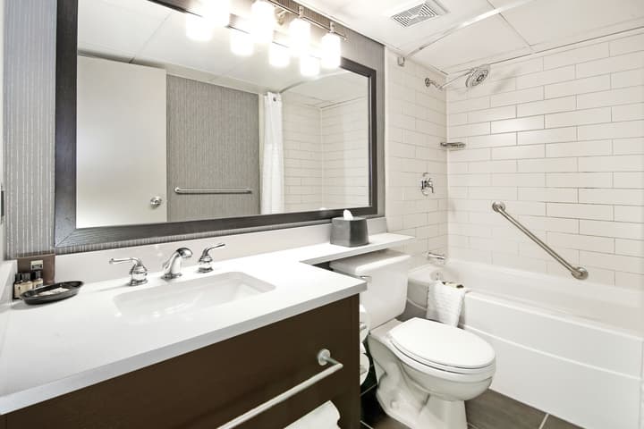 Best Western Plus Banff International Lodge