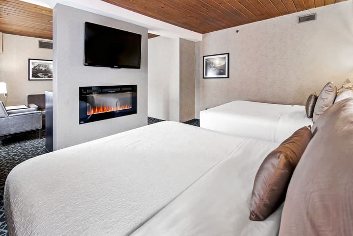 Best Western Plus Banff International Lodge