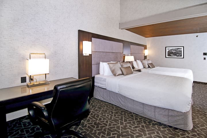 Best Western Plus Banff International Lodge