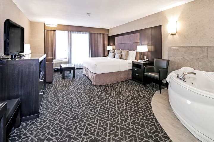 Best Western Plus Banff International Lodge