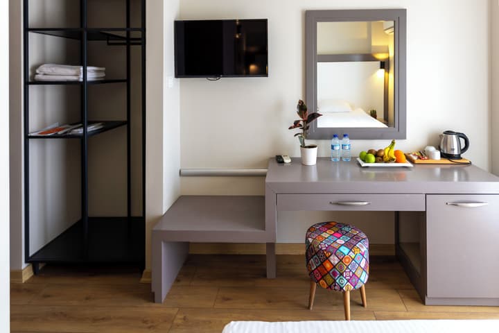Mene City Hotel