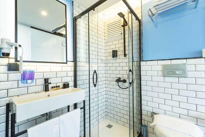 Mene City Hotel